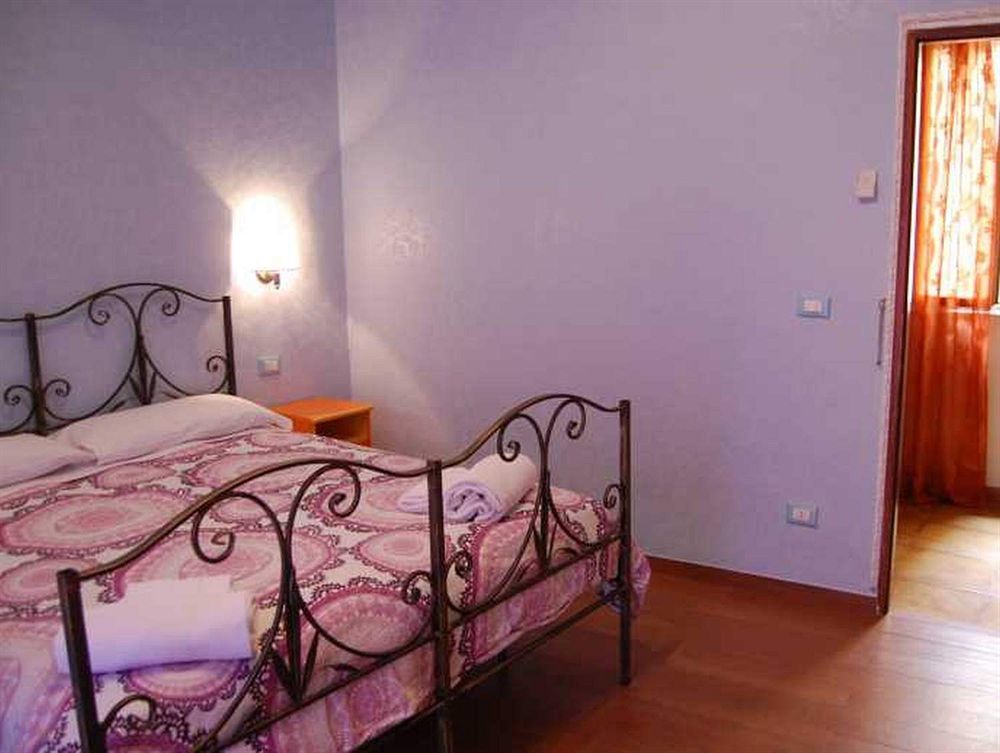 Affittacamere Casa Cleo 2*